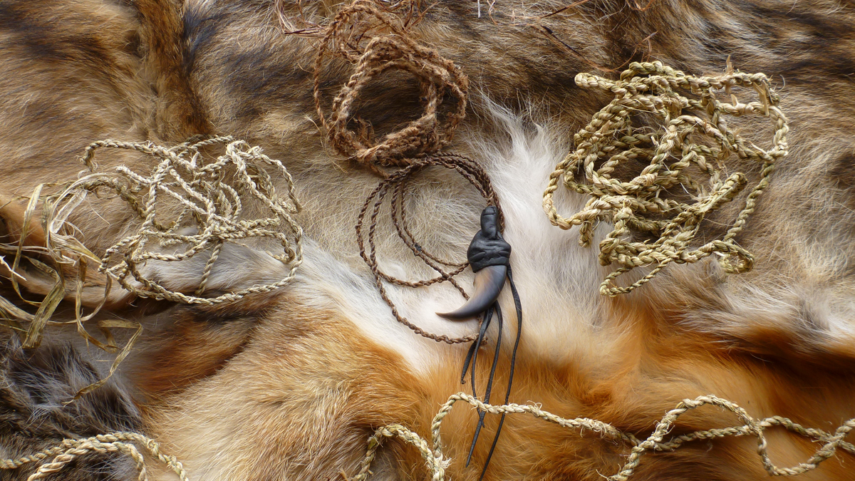 How to Make Cordage out of Sinew –
