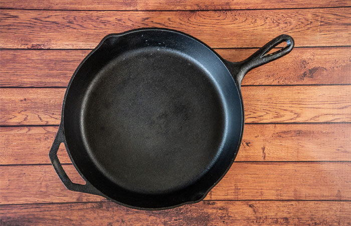 cast iron skillet